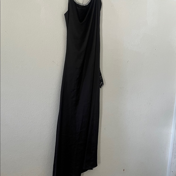 CBR Dresses & Skirts - CBR Elegant One Shoulder Black Dress